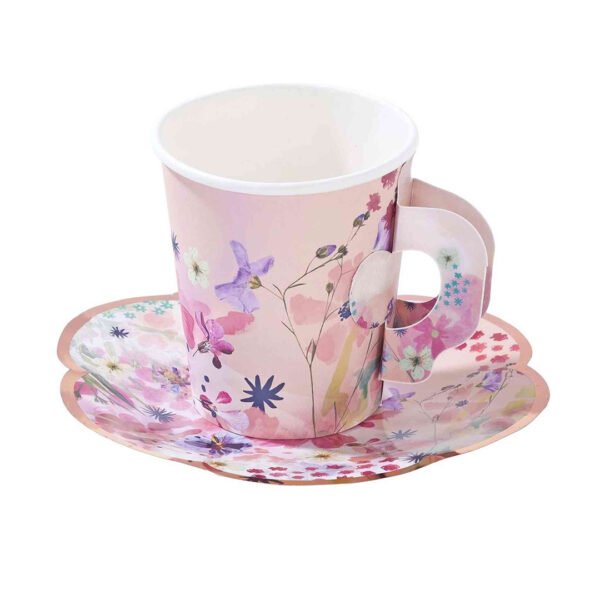 Paper tea cups with handles